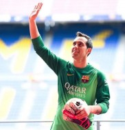 爱游戏大厅-重伤后复出，巴萨核心恢复状态健康的简单介绍