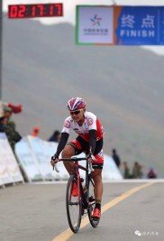 爱游戏在线-决胜时刻！国家健儿冲刺终点