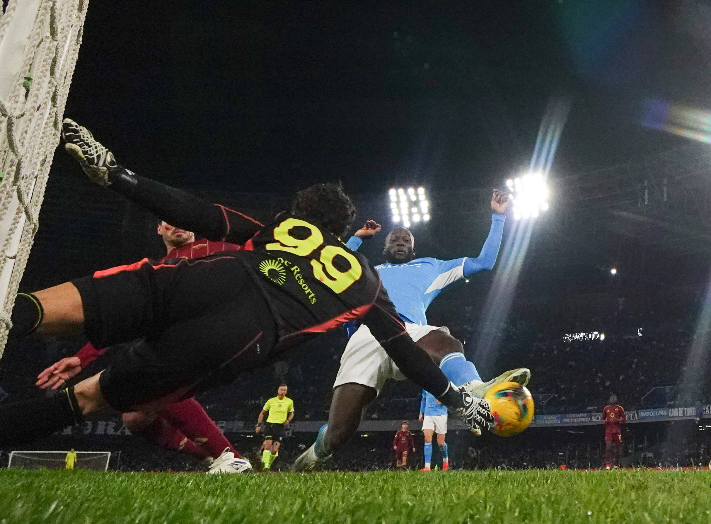 拉齐奥客场险胜那不勒斯,积分榜位置保持不变的简单介绍 拉齐奥客场险胜那不勒斯,积分榜位置保持不变的简单介绍