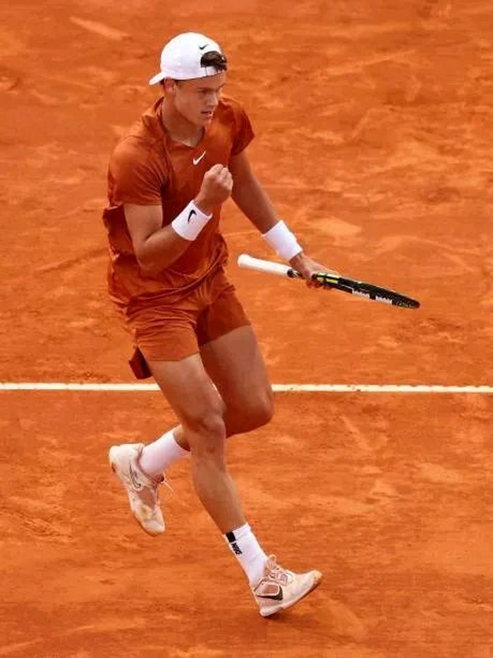 荷兰主场惨败,丹麦一步之遥晋级欧锦赛 荷兰主场惨败,丹麦一步之遥晋级欧锦赛