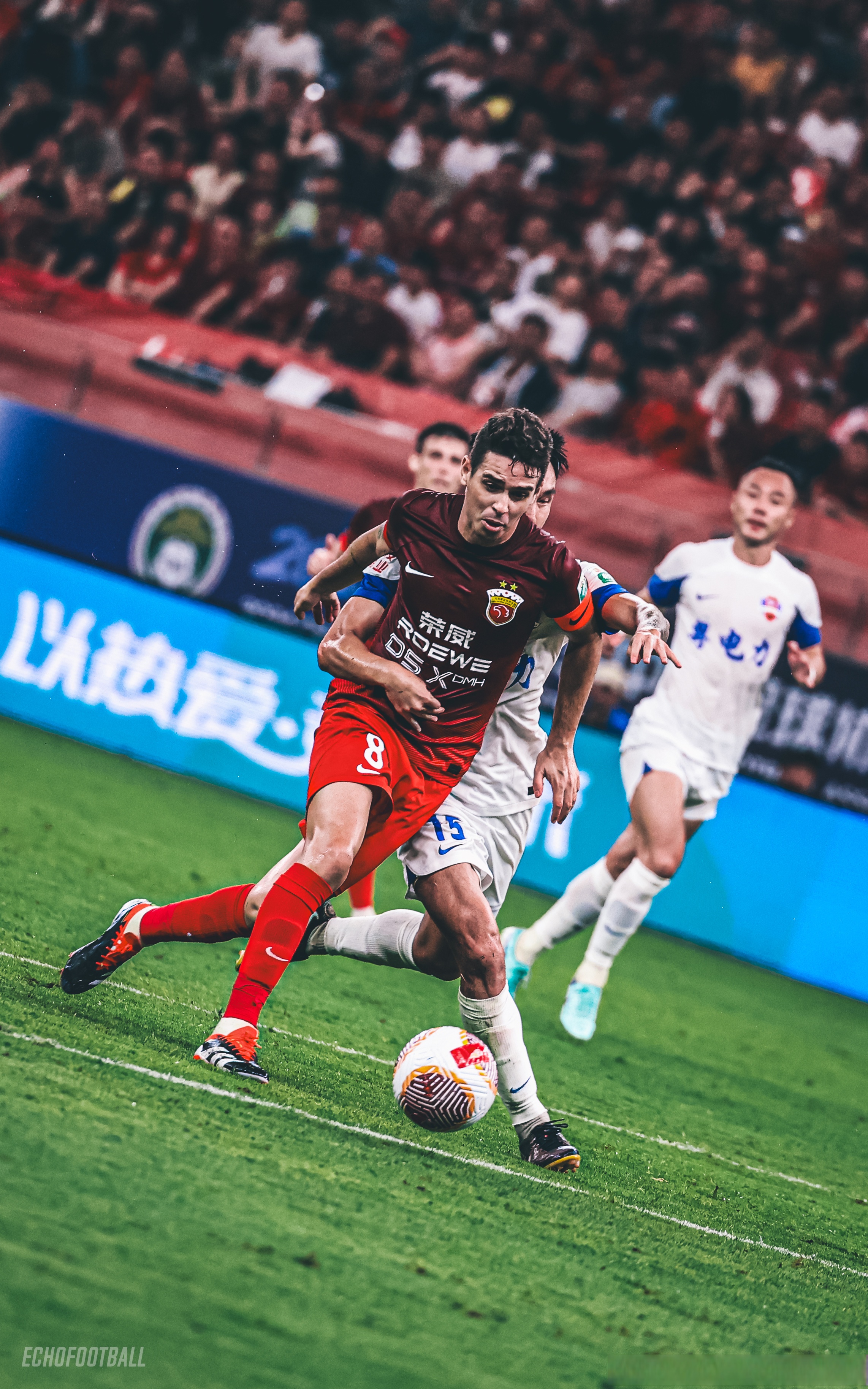 关于斯旺西新援闪耀球场,展现强大实力的信息 关于斯旺西新援闪耀球场,展现强大实力的信息