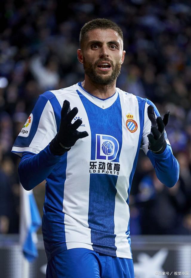 西班牙人客场克服困难,取得胜利 西班牙人客场克服困难,取得胜利