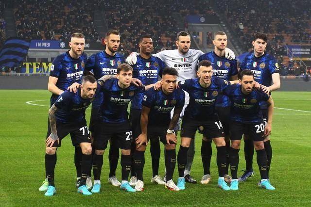 包含亚特兰大客场大捷,继续保持不败纪录的词条 包含亚特兰大客场大捷,继续保持不败纪录的词条