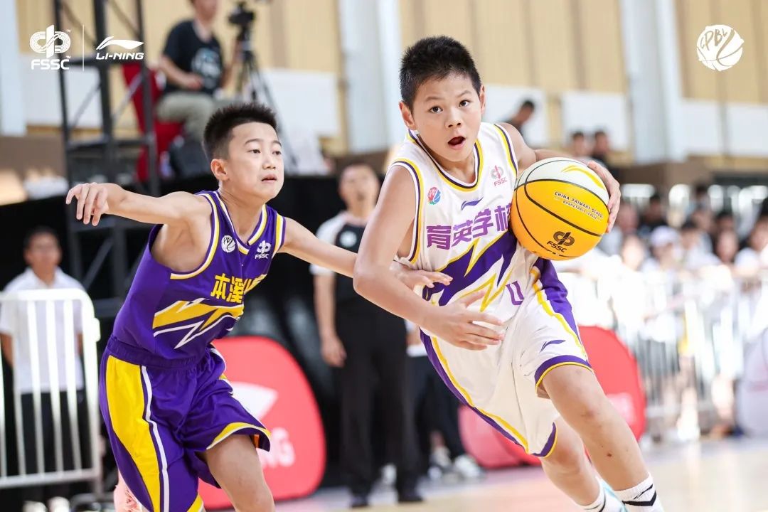 篮球比赛中球队的实力展现得淋漓尽致的简单介绍 篮球比赛中球队的实力展现得淋漓尽致的简单介绍