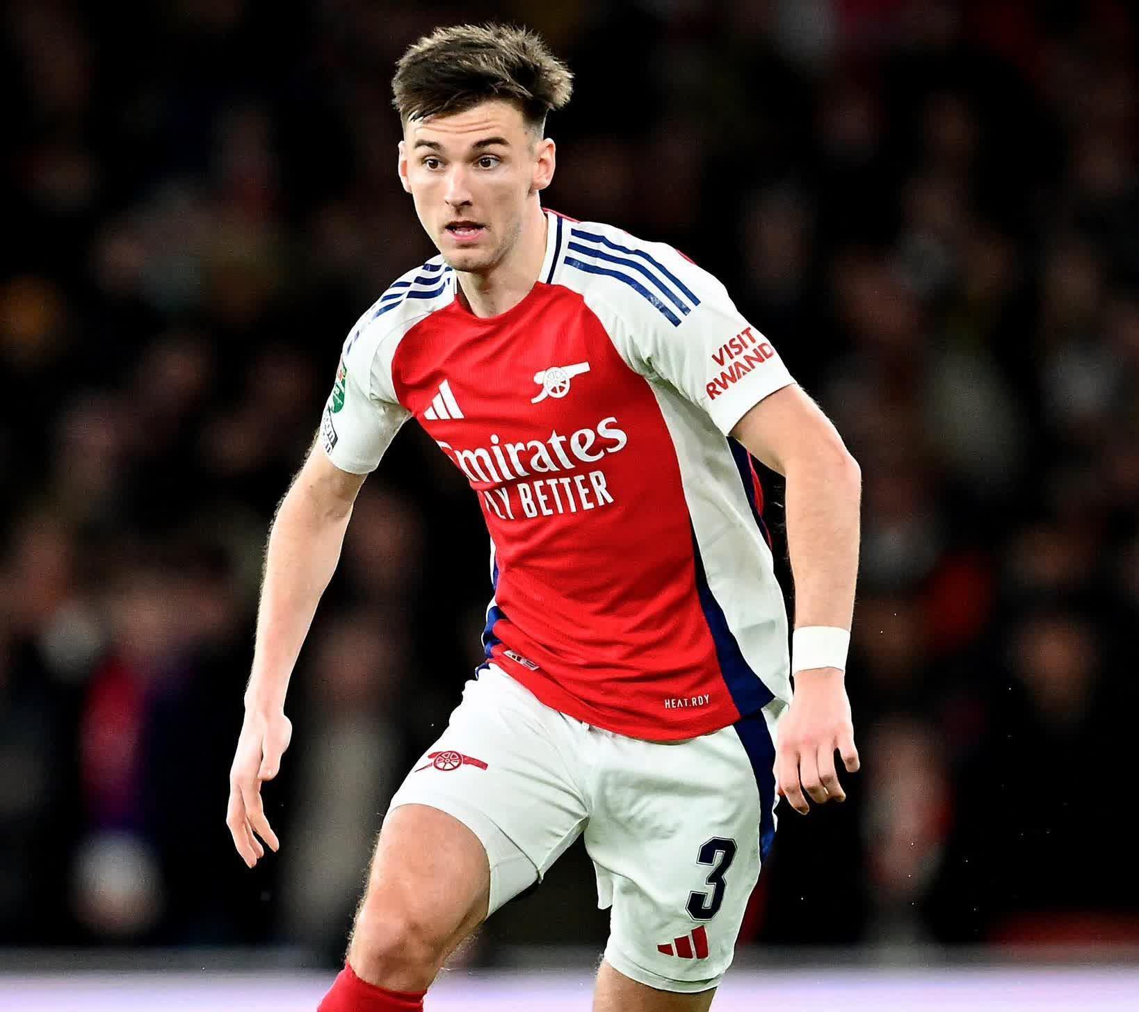 阿森纳签下瑞典前锋，备战英超比赛