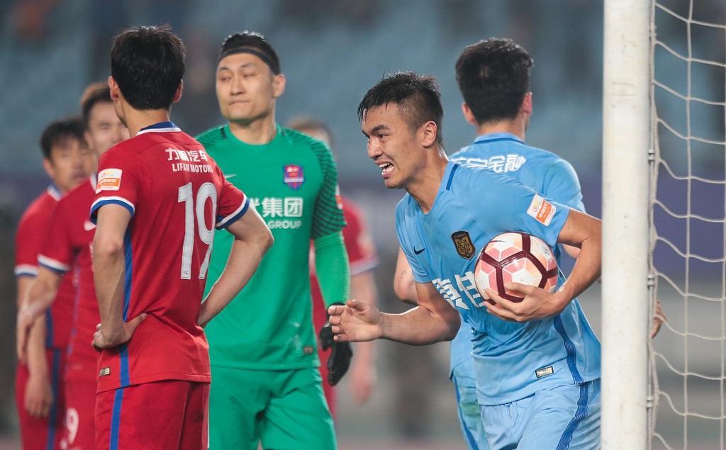 重庆力帆险胜对手喜获关键三分,球队士气高涨的简单介绍 重庆力帆险胜对手喜获关键三分,球队士气高涨的简单介绍