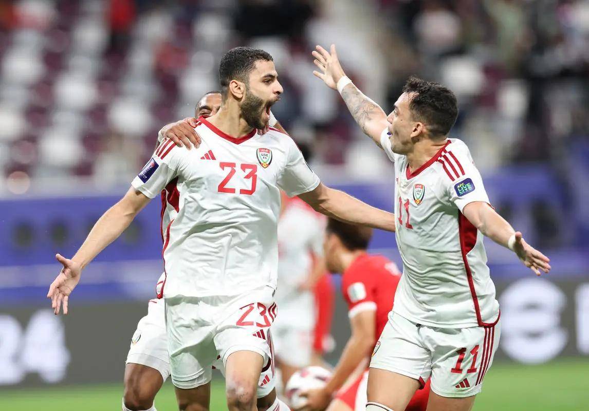 包含广岛三箭球员遭红牌罚下,雪上加霜!的词条 包含广岛三箭球员遭红牌罚下,雪上加霜!的词条