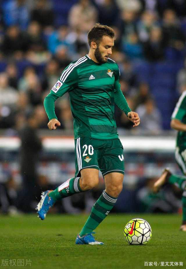 关于AC米兰签下克罗地亚后卫,提升防线实力的信息 关于AC米兰签下克罗地亚后卫,提升防线实力的信息