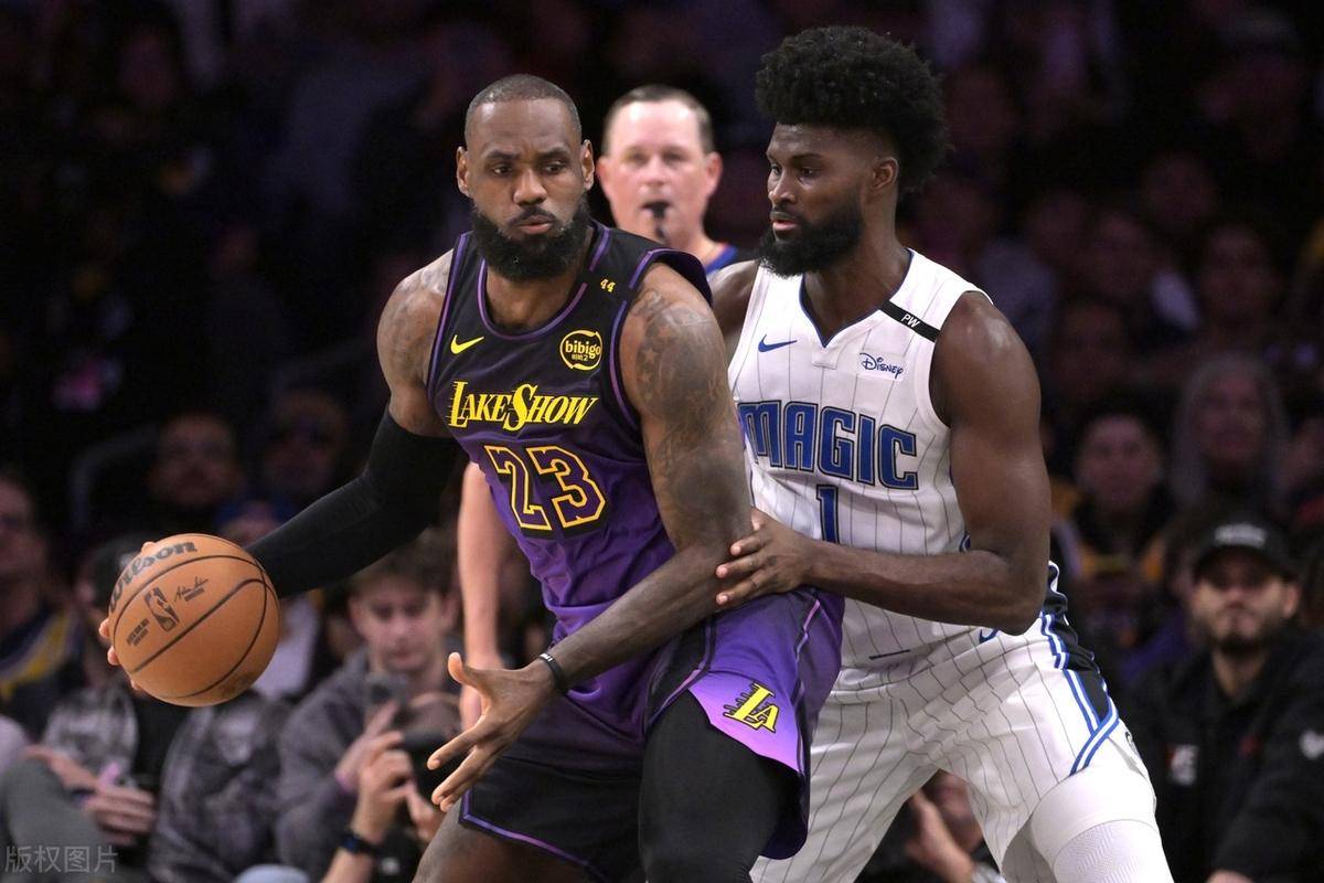 巴拉多利德客场告捷,豪取三分士气大振的简单介绍 巴拉多利德客场告捷,豪取三分士气大振的简单介绍