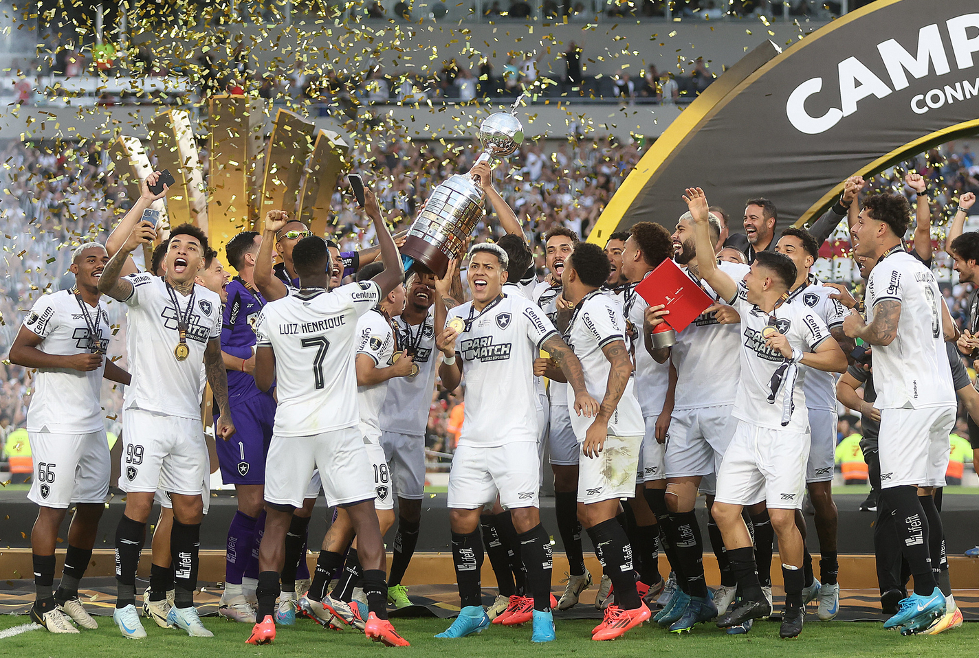 关于巴西球员受邀参加慈善赛助力环保的信息 关于巴西球员受邀参加慈善赛助力环保的信息