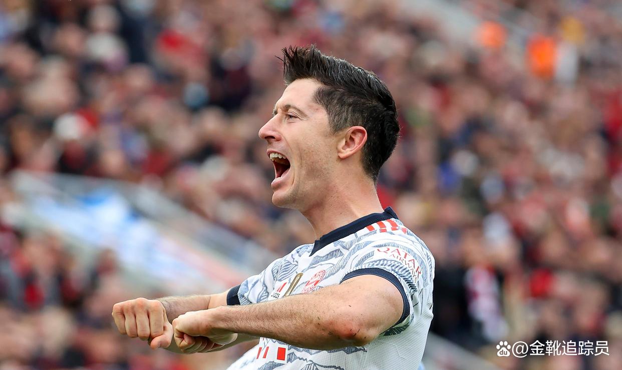 拜仁慕尼黑前锋在联赛中连续进球,荣膺金靴榜首的简单介绍 拜仁慕尼黑前锋在联赛中连续进球,荣膺金靴榜首的简单介绍