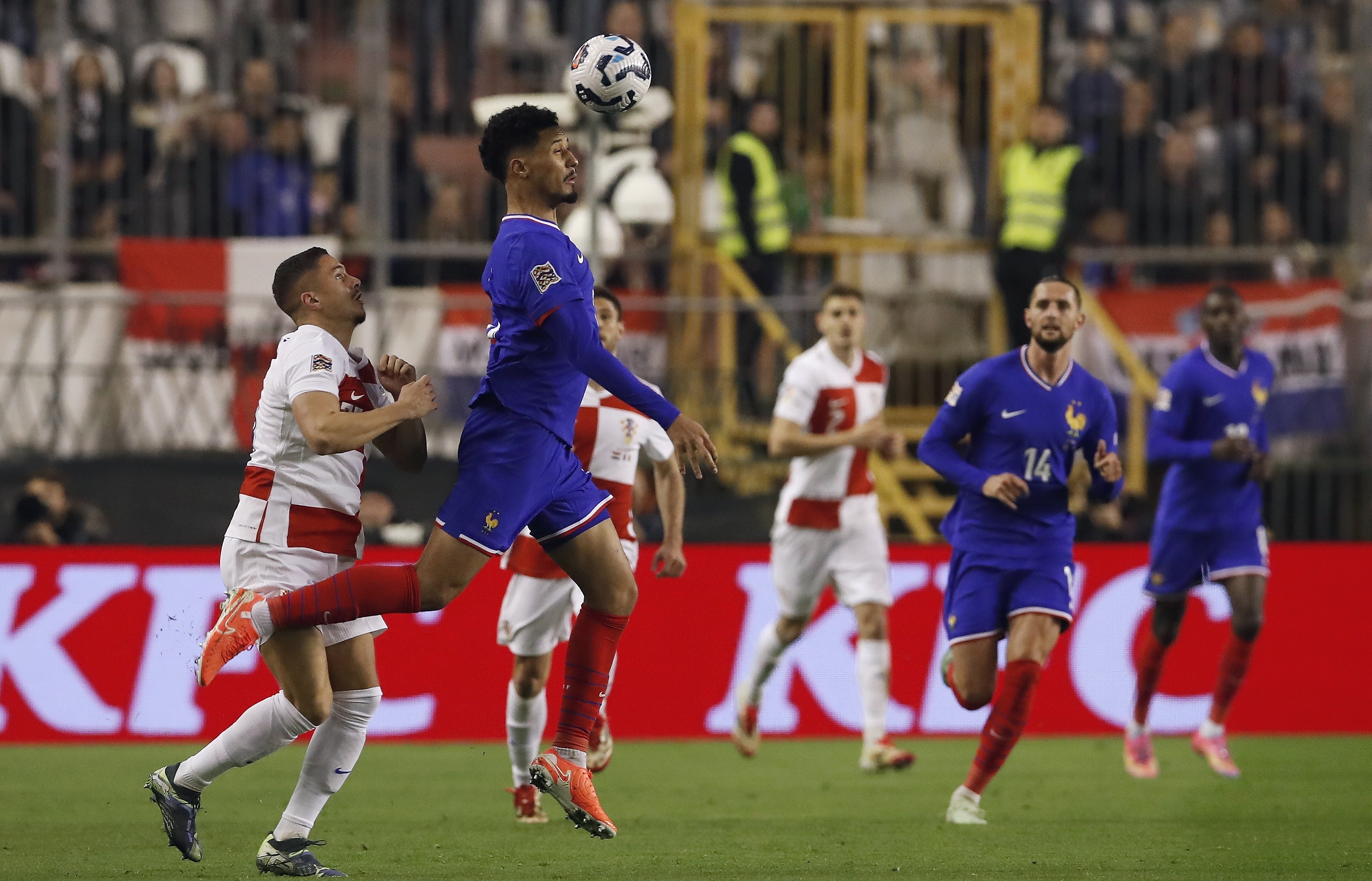 克罗地亚主场对阵荷兰,硬仗在前 克罗地亚主场对阵荷兰,硬仗在前