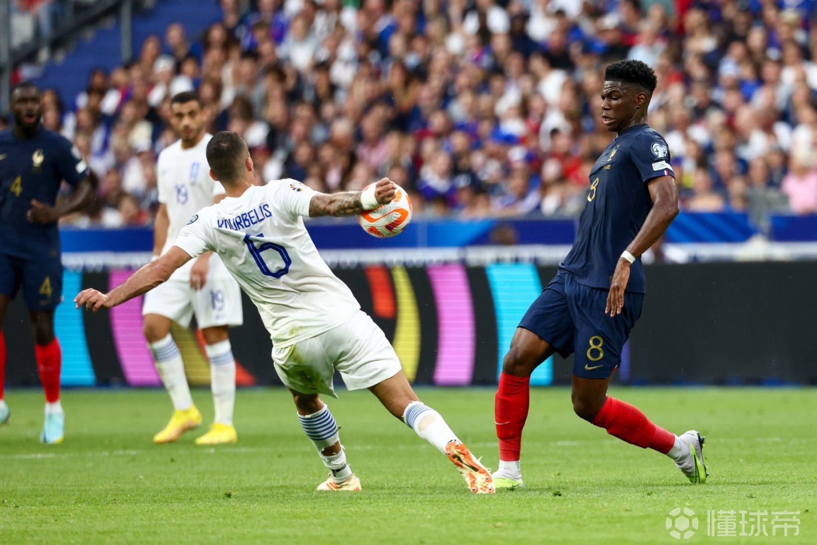 欧预赛半程过后，各国队伍积分榜显露端倪的简单介绍