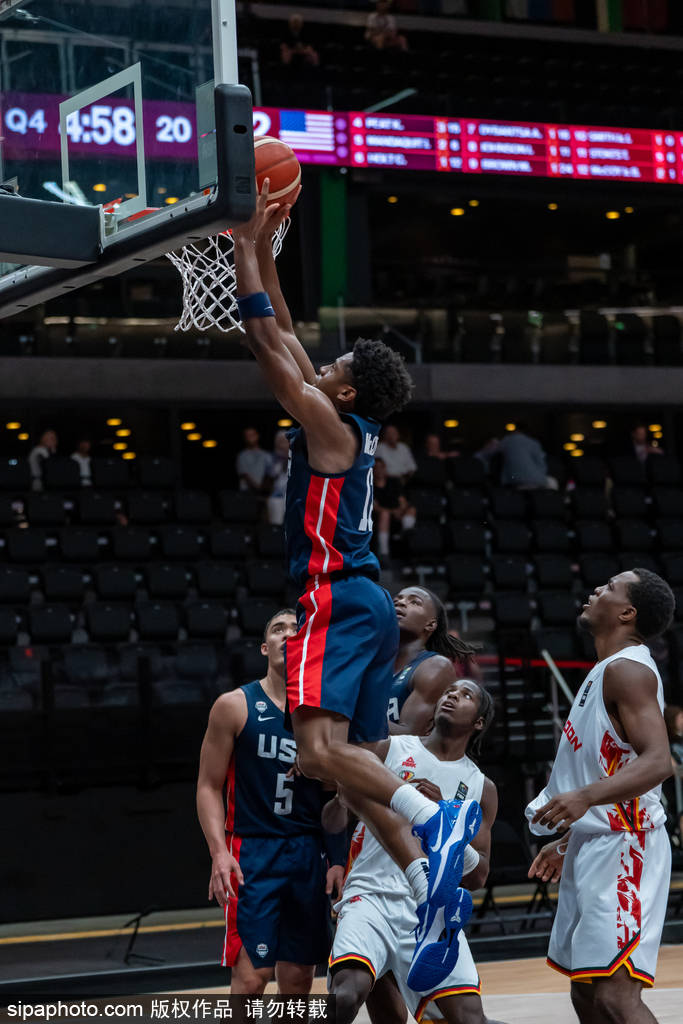 新星崭露头角，为球队贡献突出