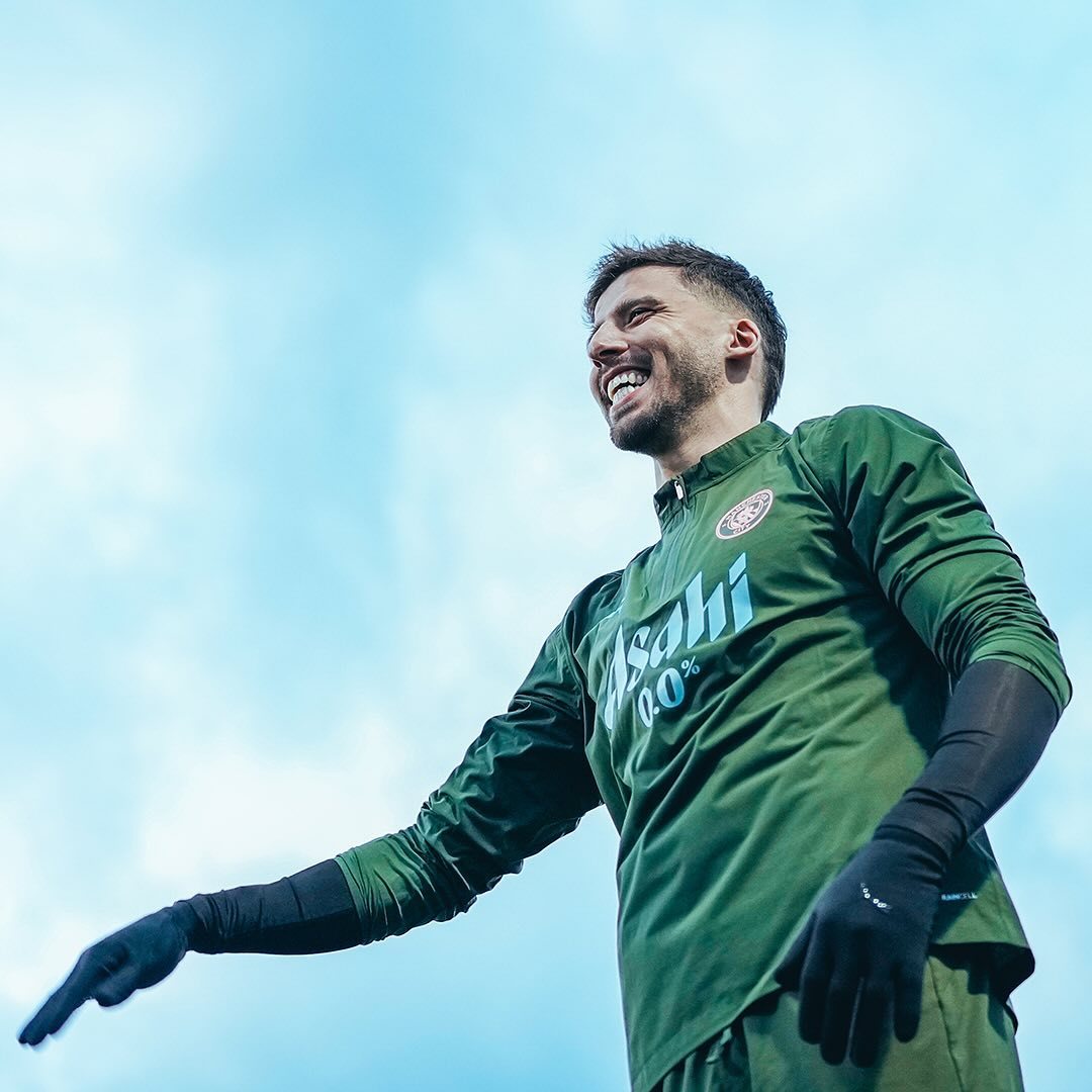 巴利亚多利德主场惨败西戈塔:遭遇五连败的简单介绍 巴利亚多利德主场惨败西戈塔:遭遇五连败的简单介绍