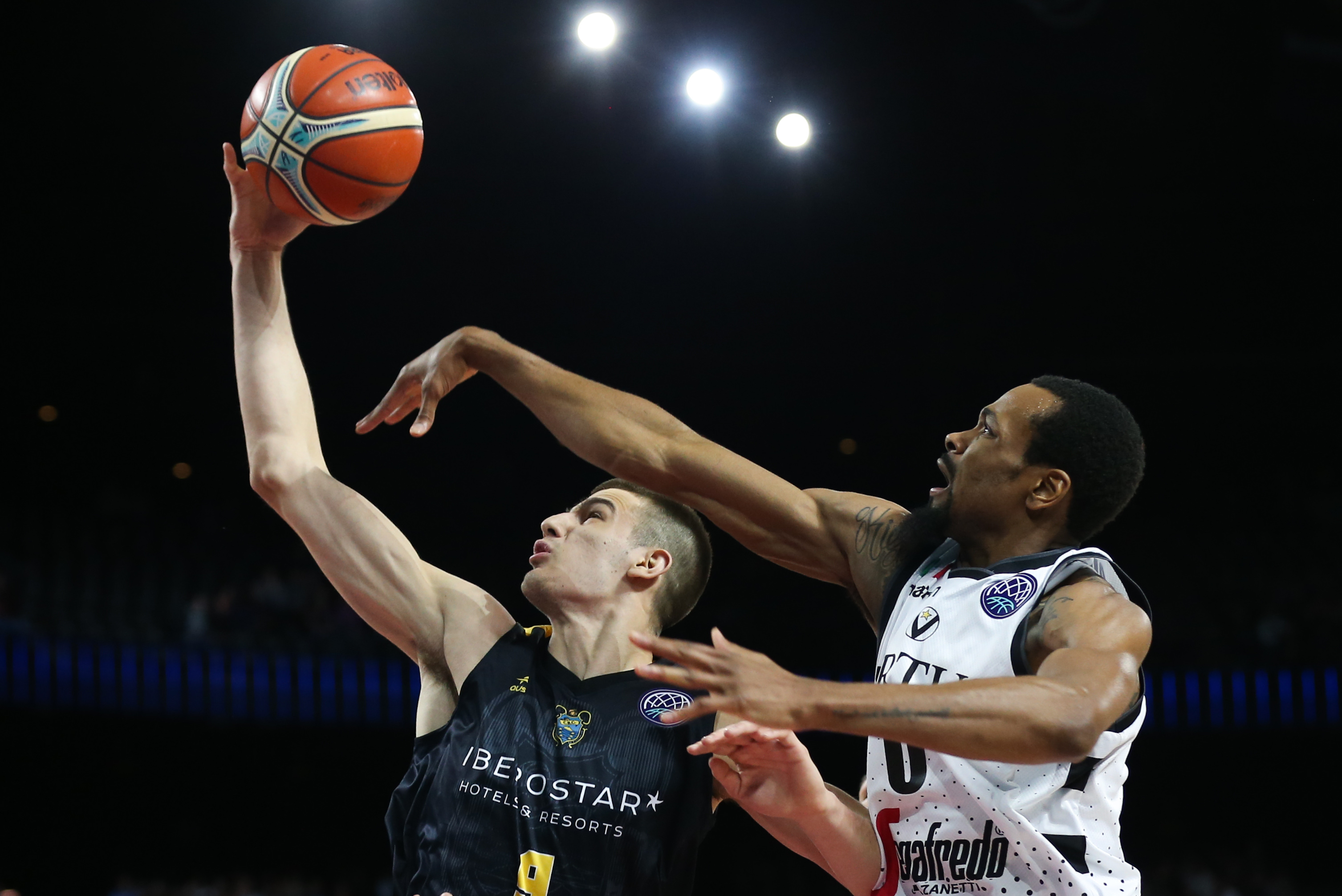 博洛尼亚队启动全队体能训练计划的简单介绍 博洛尼亚队启动全队体能训练计划的简单介绍