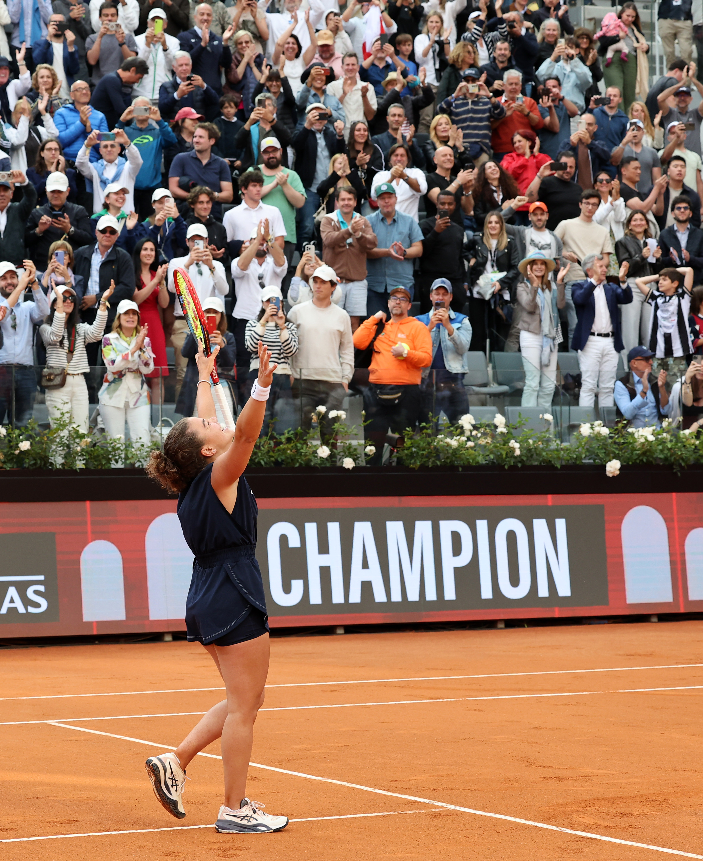 关于保利尼奥在法国联赛中展现出色技术的信息 关于保利尼奥在法国联赛中展现出色技术的信息