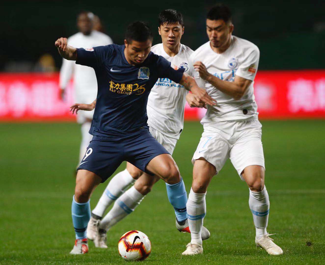 广州富力将在主场迎战大连一方,谁能笑到最后?的简单介绍 广州富力将在主场迎战大连一方,谁能笑到最后?的简单介绍