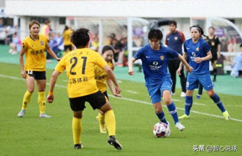 沃尔夫斯堡再次取胜，继续领跑积分榜的简单介绍