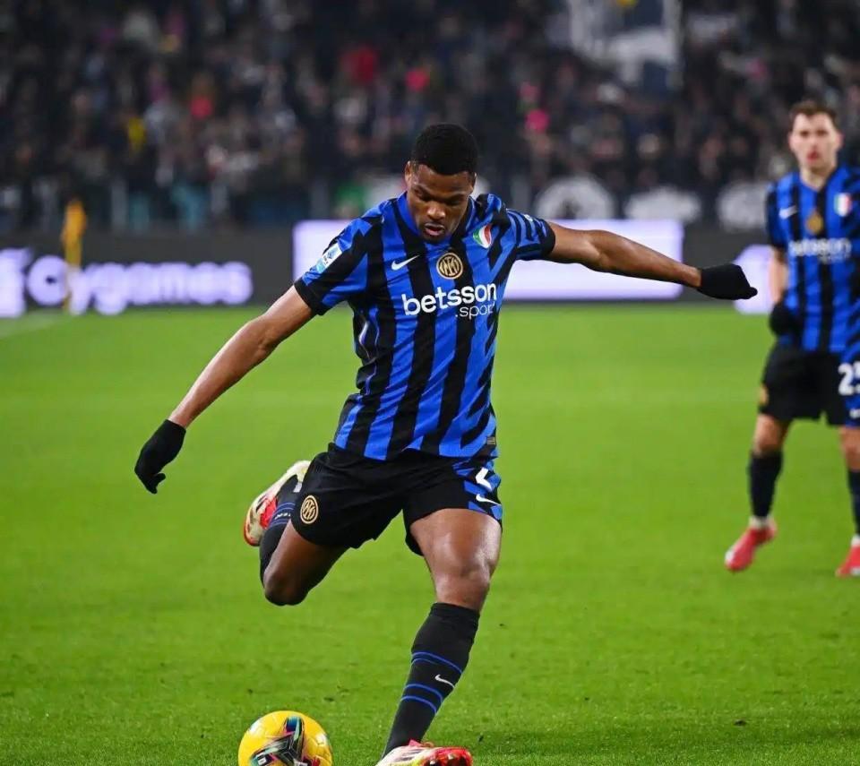 阿根廷遭遇勇士不敌,意甲局势紧张 阿根廷遭遇勇士不敌,意甲局势紧张