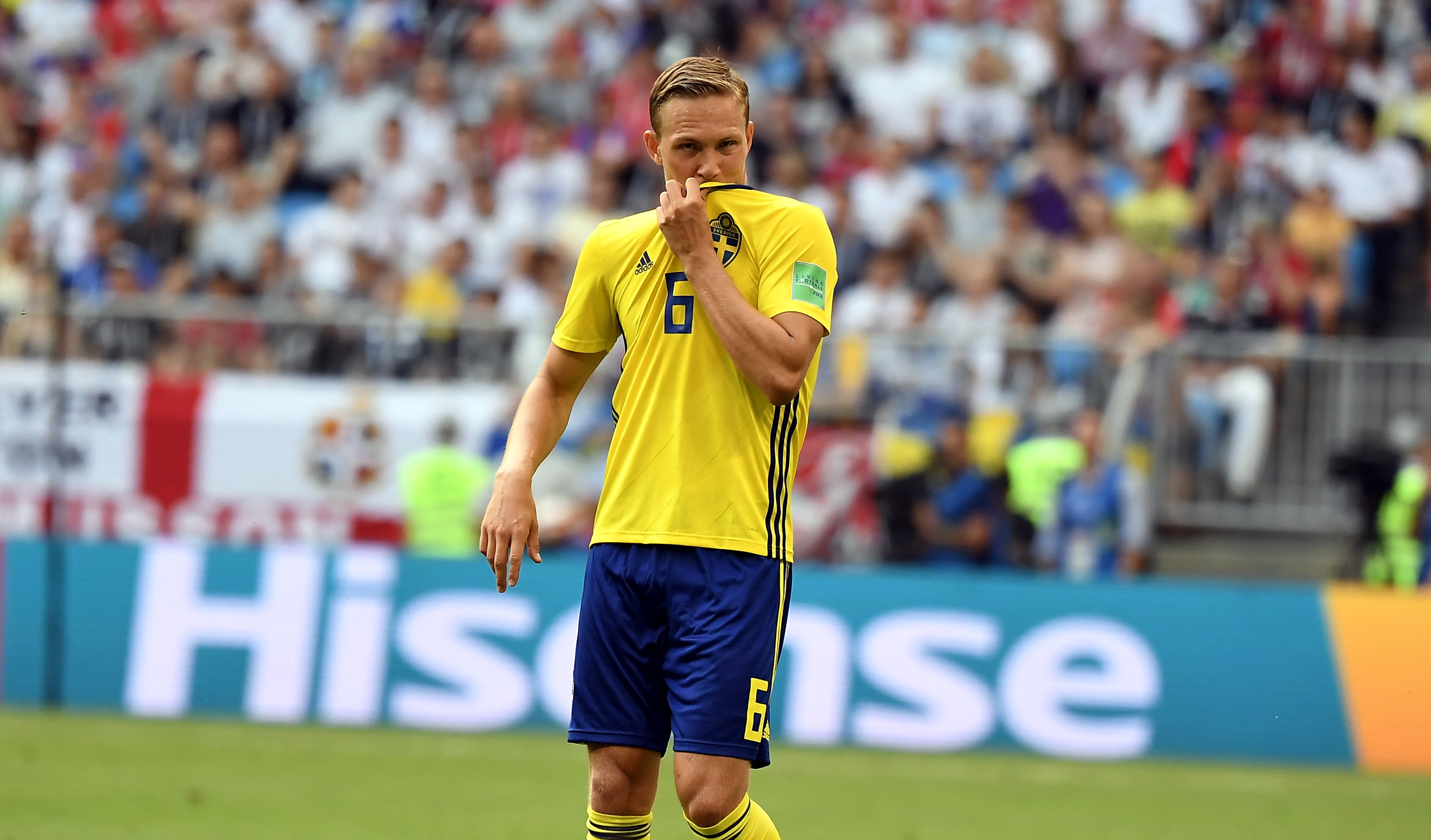 克里米亚球队取得历史性胜利 克里米亚球队取得历史性胜利