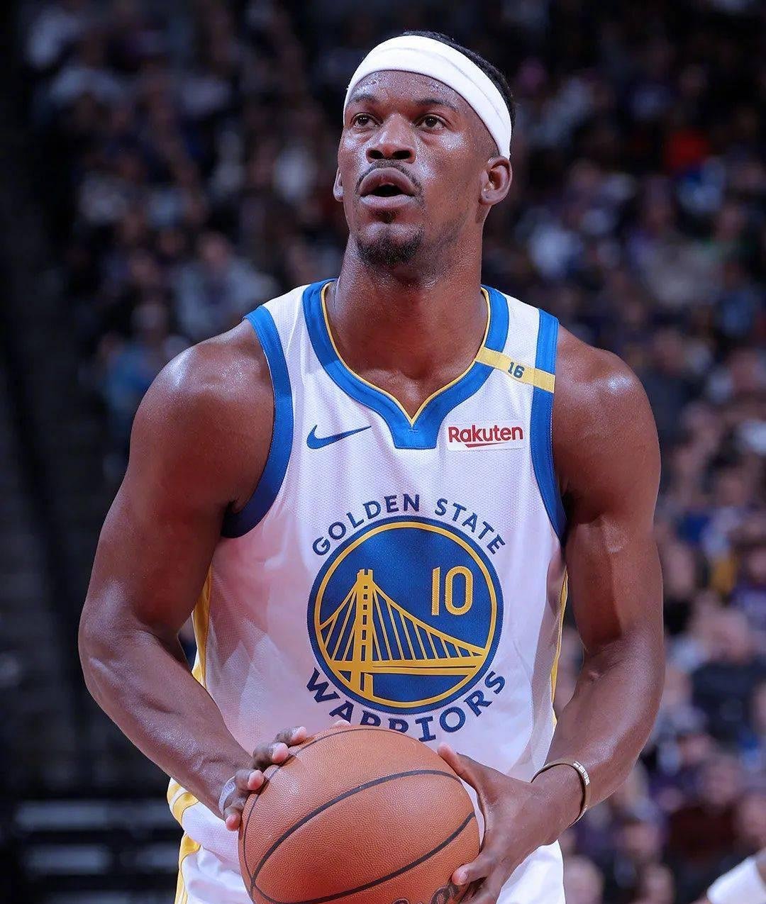 勇士豪取灰熊,摆脱颓势 勇士豪取灰熊,摆脱颓势