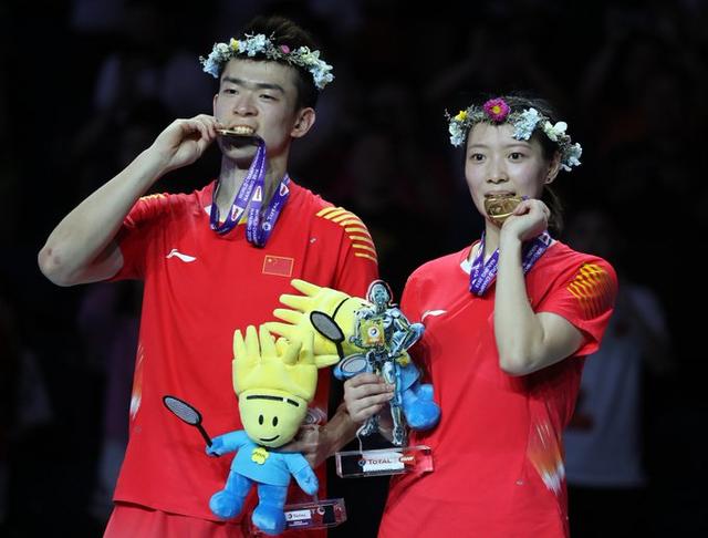 包含英格兰羽毛球队碾压日本羽毛球队,安赛龙制霸全场的词条 包含英格兰羽毛球队碾压日本羽毛球队,安赛龙制霸全场的词条