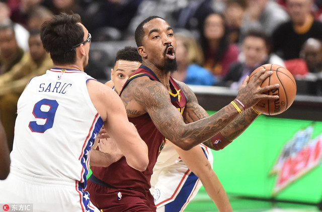 詹皇砍下三双,骑士取得胜利 詹皇砍下三双,骑士取得胜利