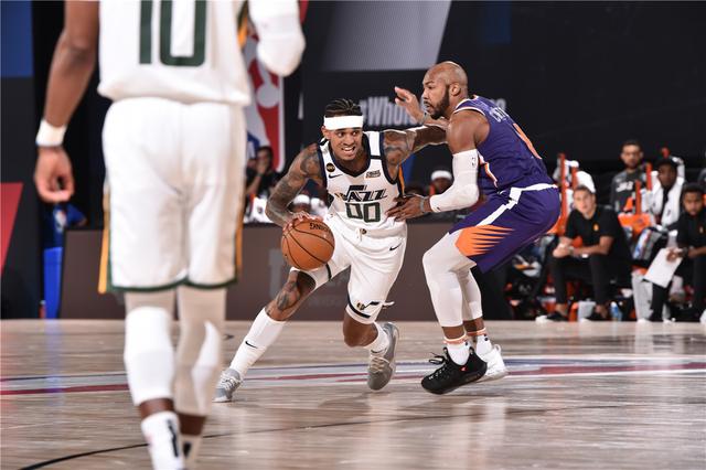 包含阿根廷男篮鏖战意大利男篮,布克制霸全场的词条 包含阿根廷男篮鏖战意大利男篮,布克制霸全场的词条