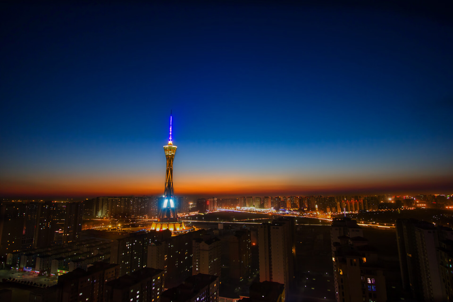 世界排名争夺战焦点战,辽宁队打穿老鹰,展露王者之气