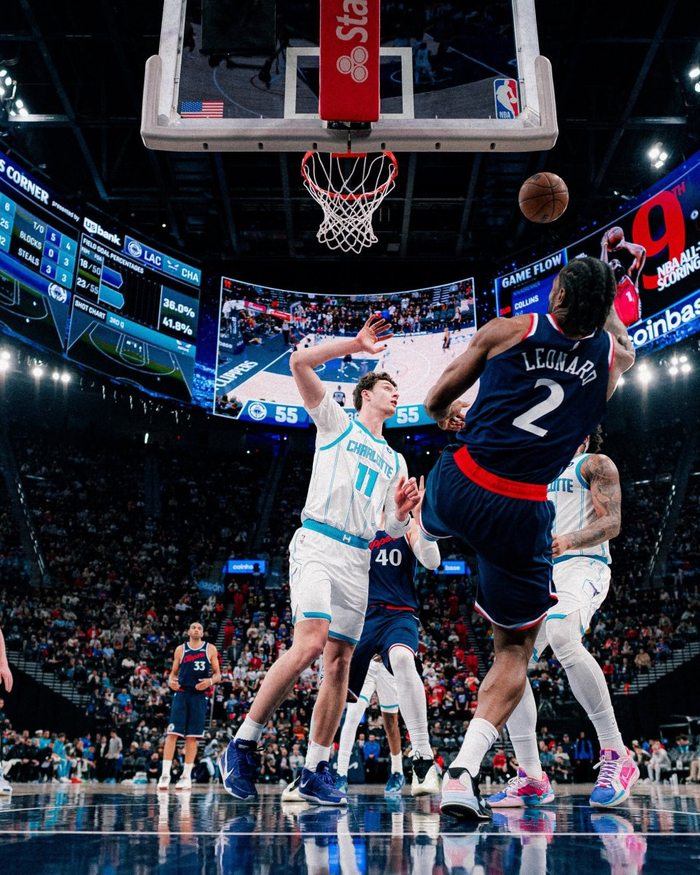 雷霆对阵奇才，伦纳德压制级发挥